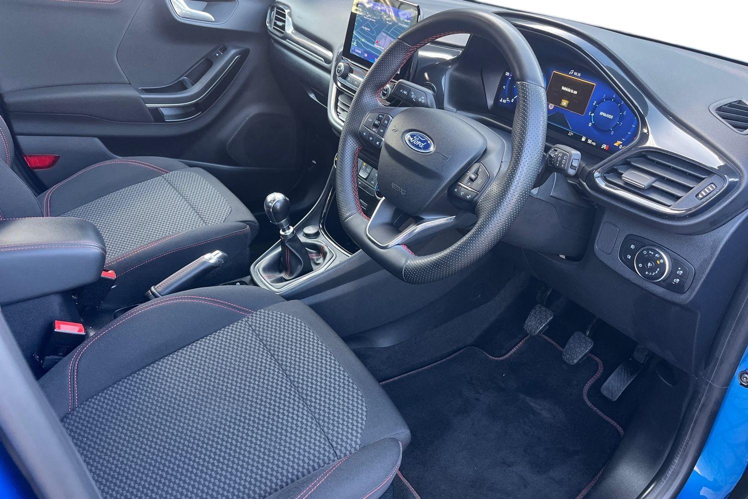 Ford PUMA Photo 8
