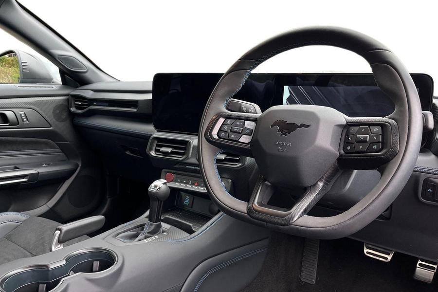 Ford Mustang Photo autoimg-179bf684d7cb1626fe70a9315963ed4fe053cefe.jpg