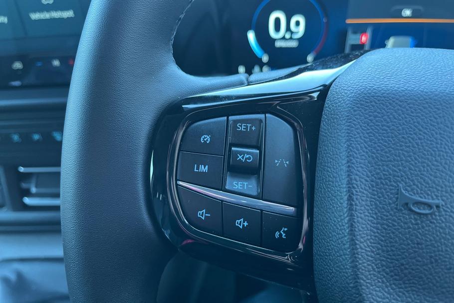 Used Ford TRANSIT CUSTOM 30