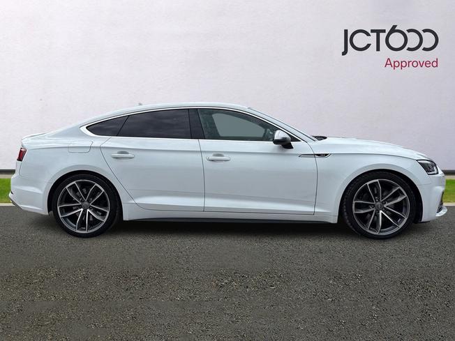 AUDI S5 Photo 4