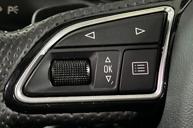 AUDI A6 Avant Photo 16