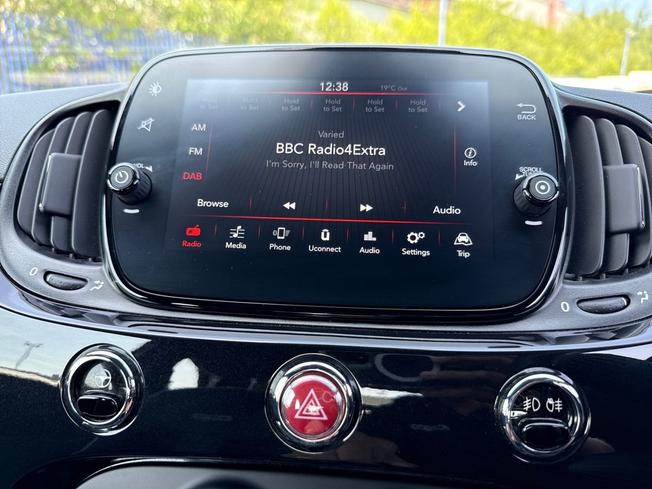 FIAT 500c Photo 32