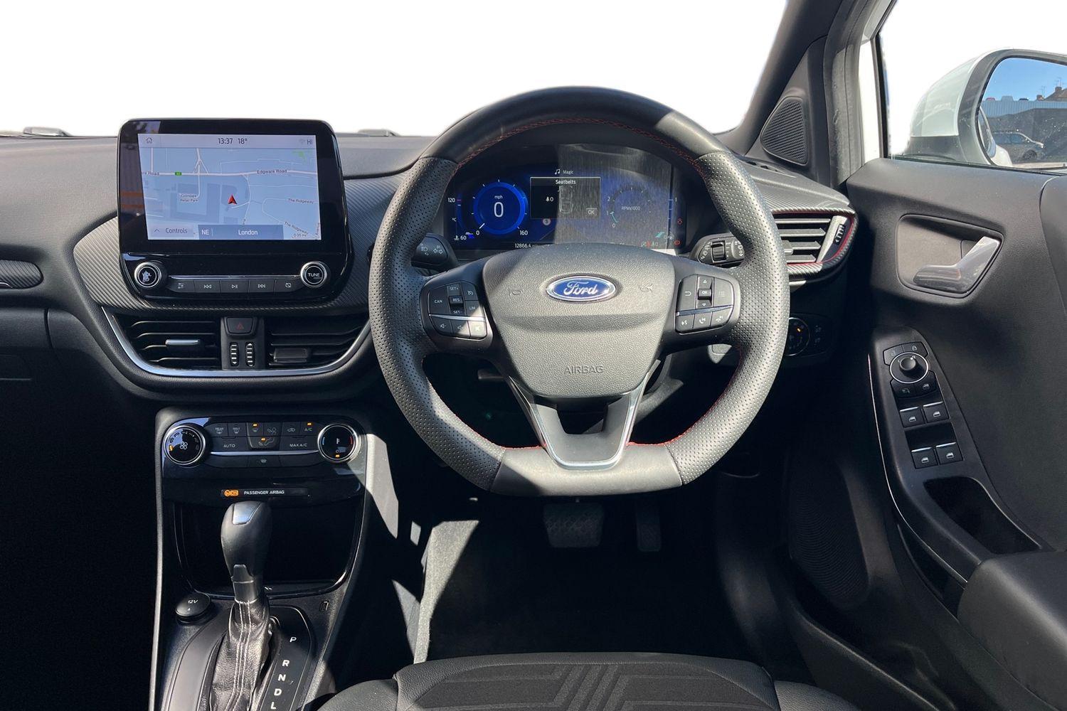 Ford PUMA Photo 10