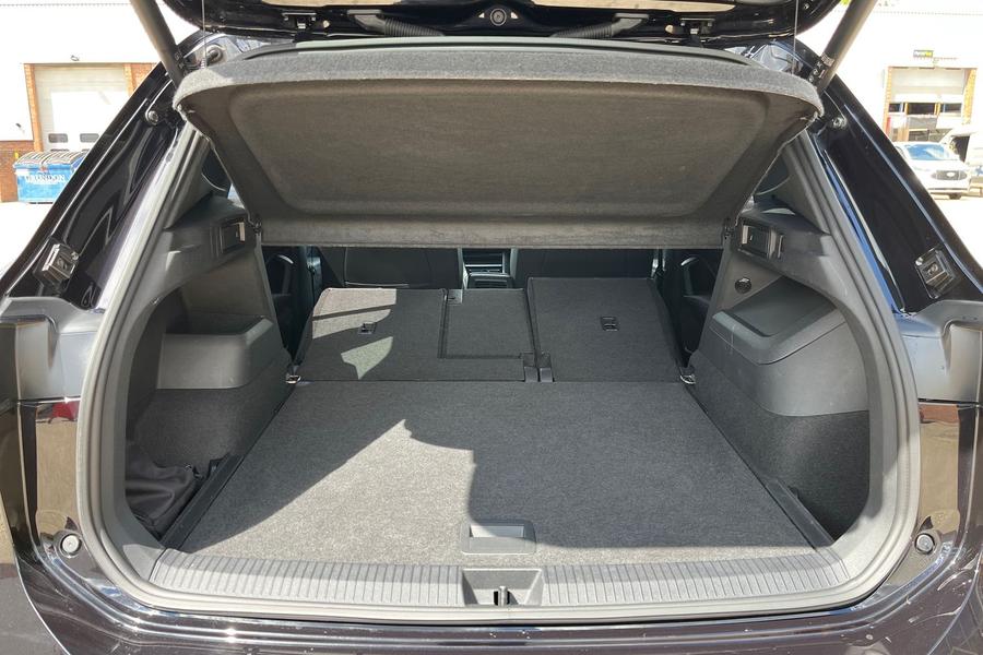 Volkswagen Tiguan Photo autoimg-17a08f28784fab44ea5d7f65f37cc314093131dc.jpg