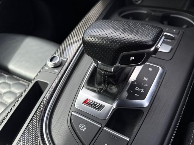AUDI RS5 Photo 34
