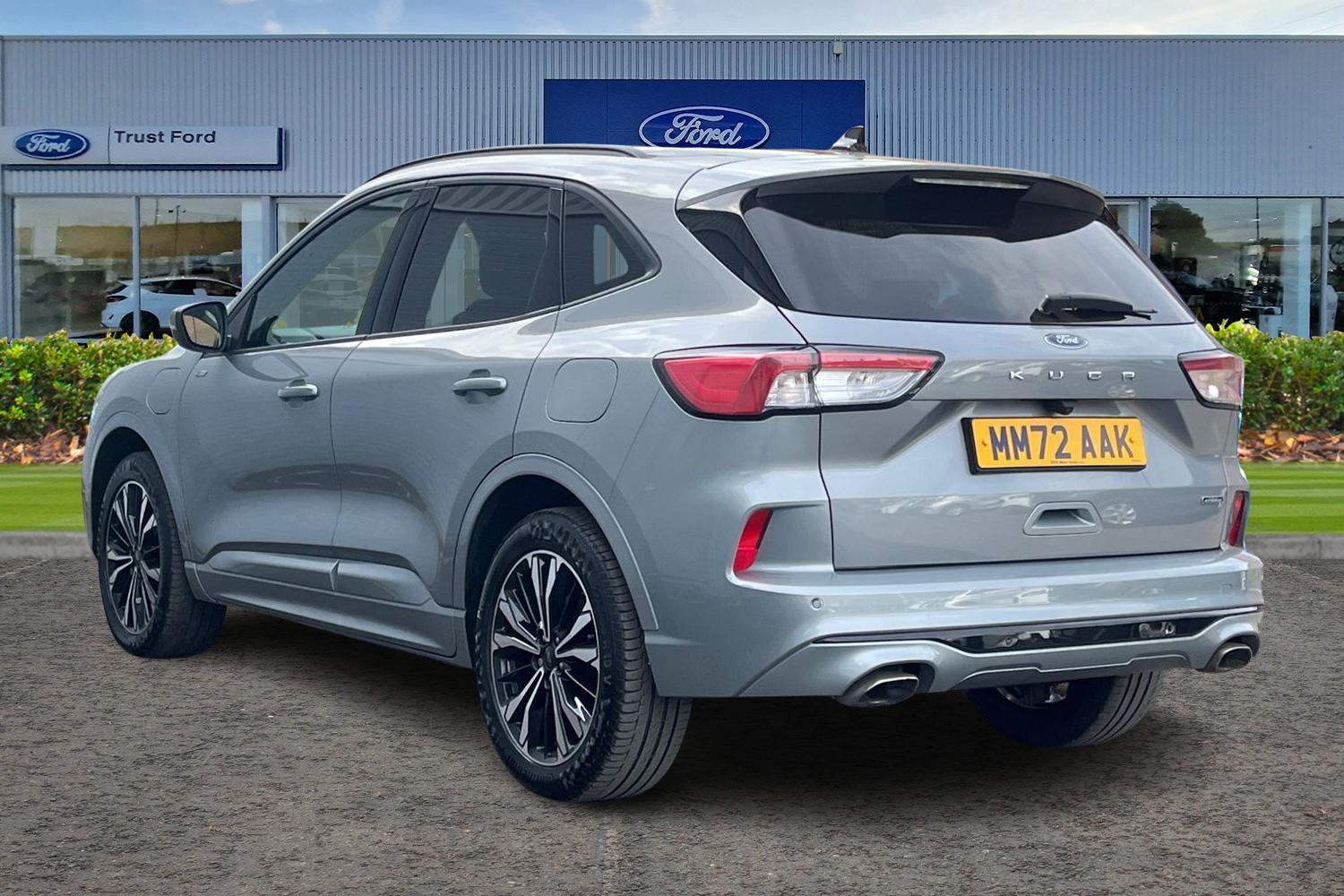 Ford KUGA Photo 1
