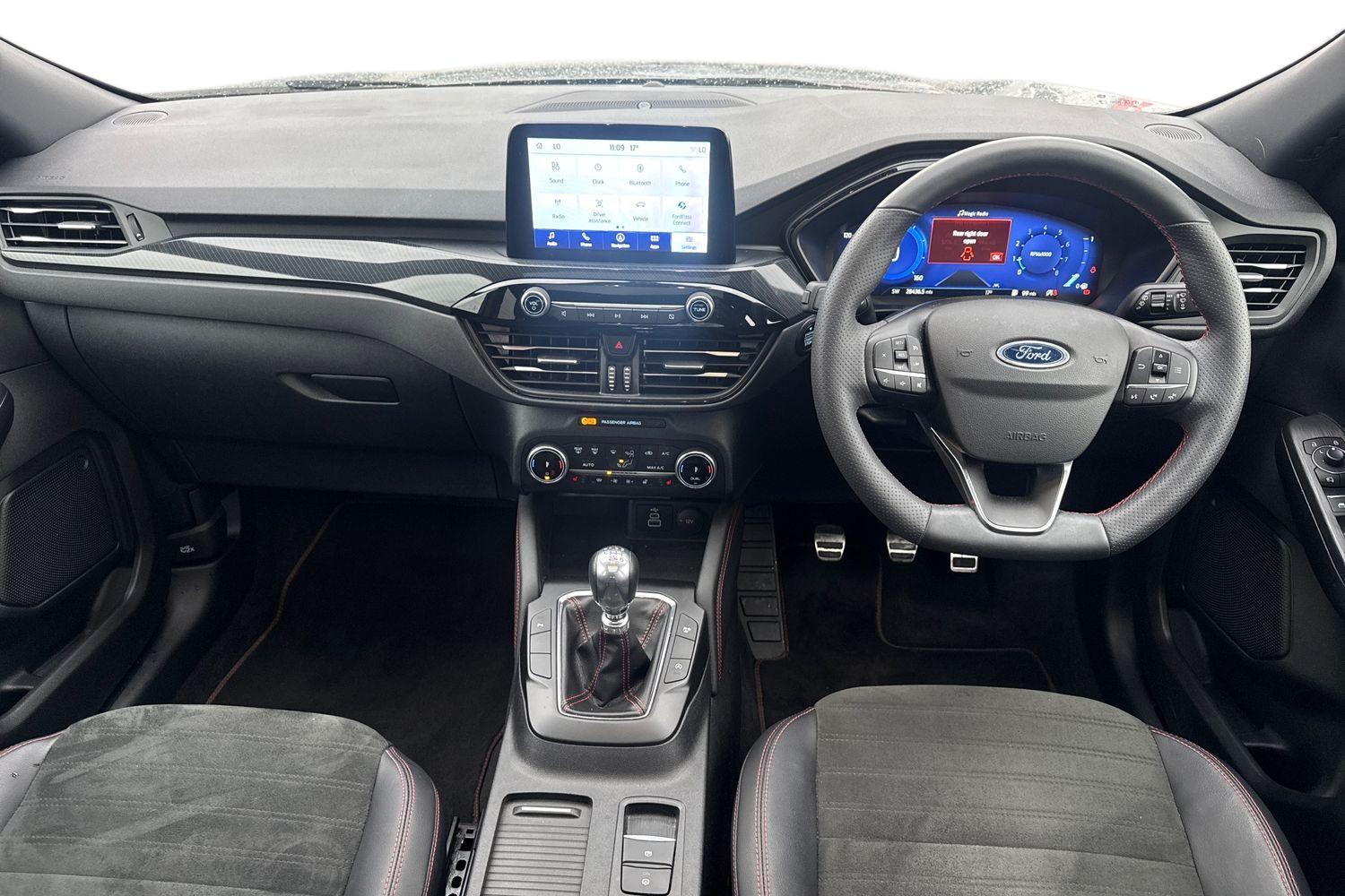 Ford KUGA Photo 9