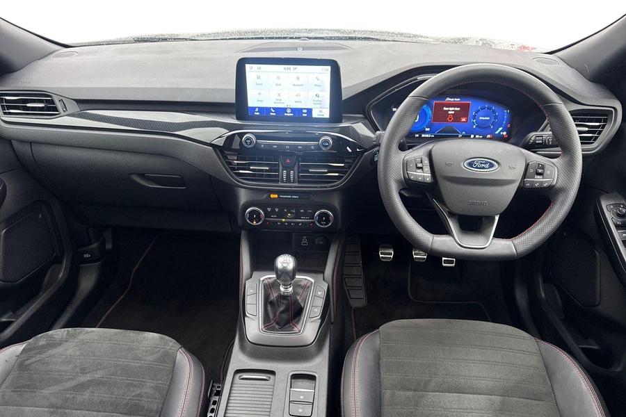 Ford KUGA Photo autoimg-17a7eb5f17a063637f8740bcd29ad1759a56b617.jpg