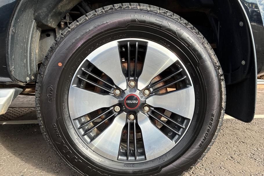 Used Isuzu D-MAX CU23TXV 38