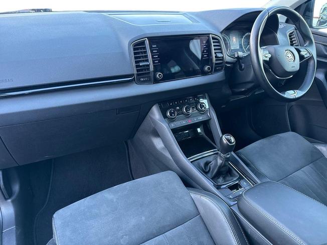 ŠKODA Karoq Photo 2