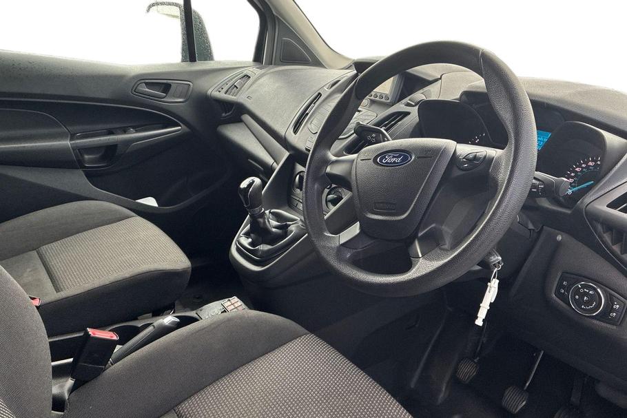 Used Ford Transit Connect YT67CBU 14
