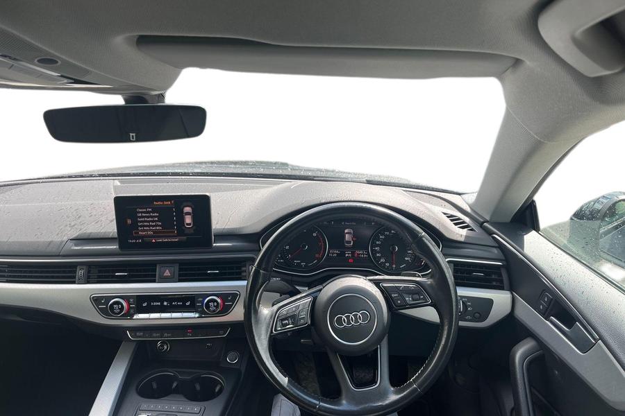 Audi A5 Photo autoimg-17ad2562eea83c9780579a15be6a4d898183e6c2.jpg