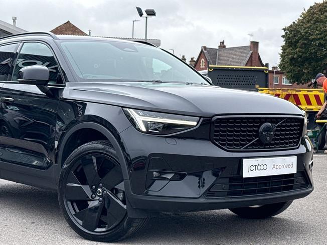 VOLVO Xc40 Photo 24