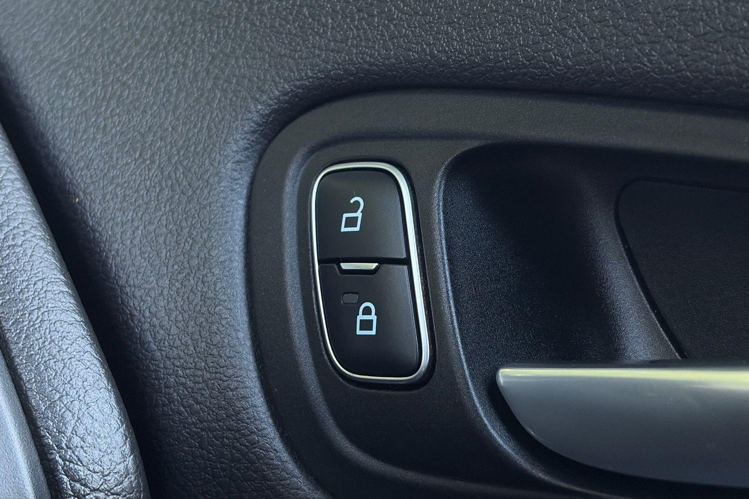 Ford Focus Photo 21