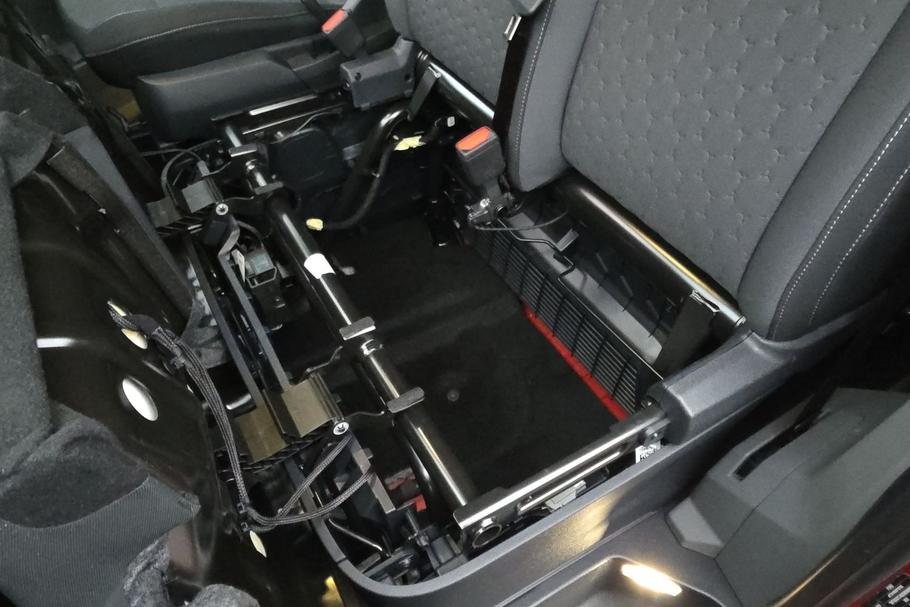 Used FORD TRANSIT CUSTOM YP75JHK 25