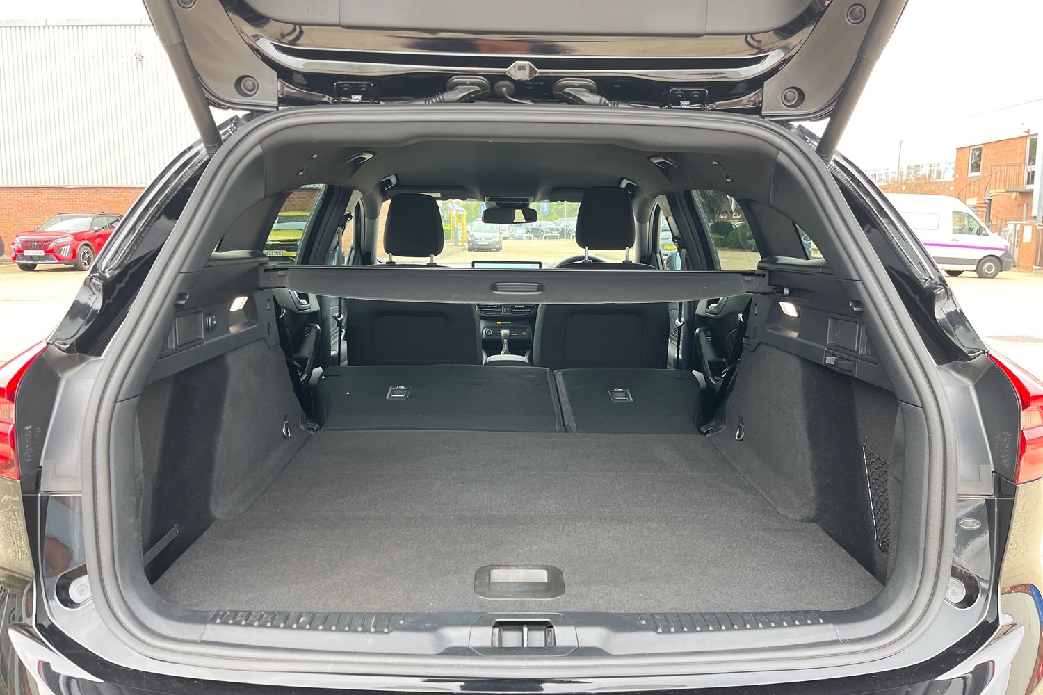 Ford Focus Photo 24