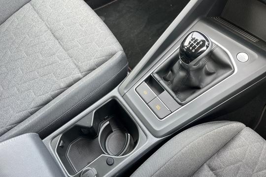 Volkswagen Golf Photo autoimg-17b1b1e4b1c1aa6145c7445b2cf85cd3d2e87221.jpg