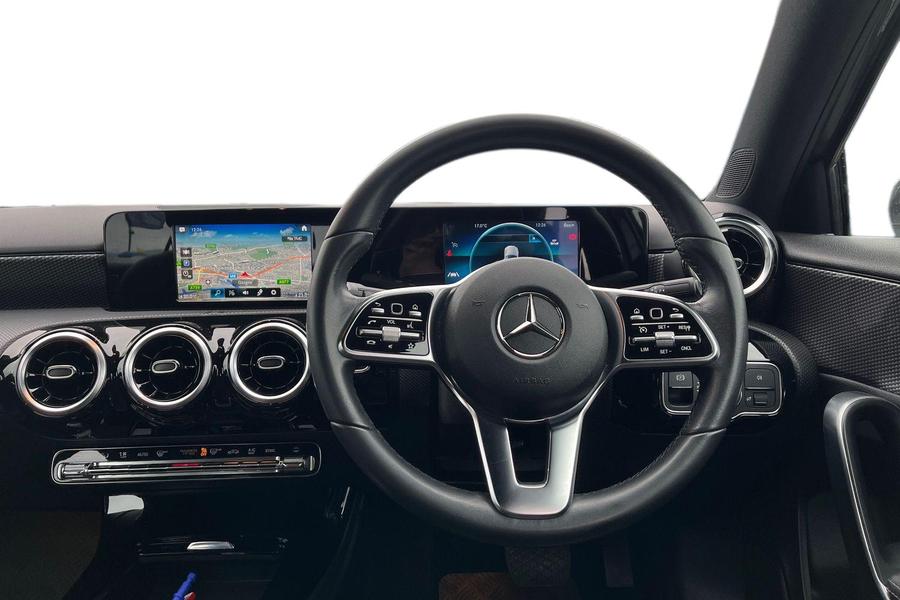 Mercedes-Benz A Class Photo autoimg-17b2444124b0f525c3e2a82968a4d0c431990c29.jpg