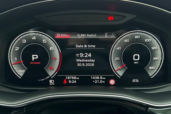 AUDI Q7 Photo 15