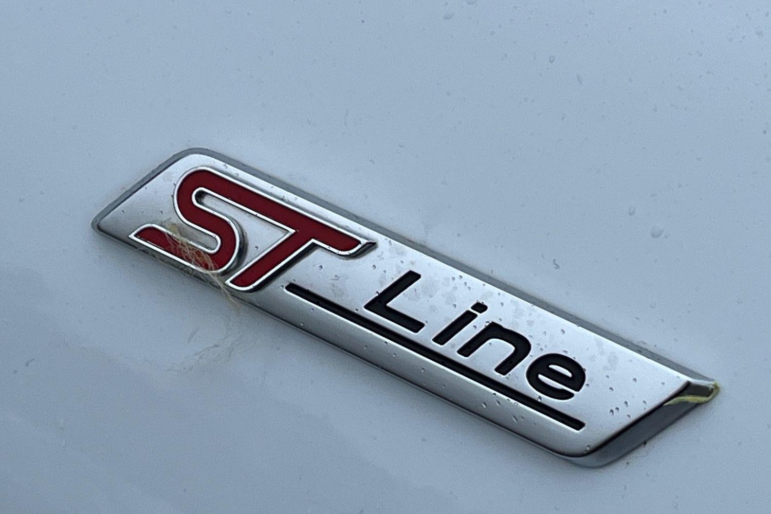 Ford Fiesta Photo 37