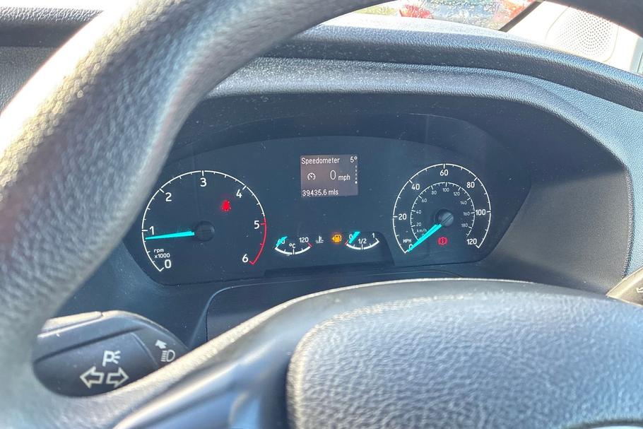 Used FORD TRANSIT CUSTOM YV19ZVR 19