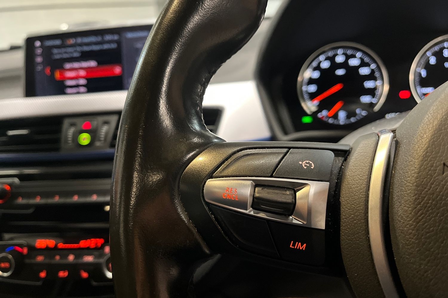 BMW X2 Photo 28