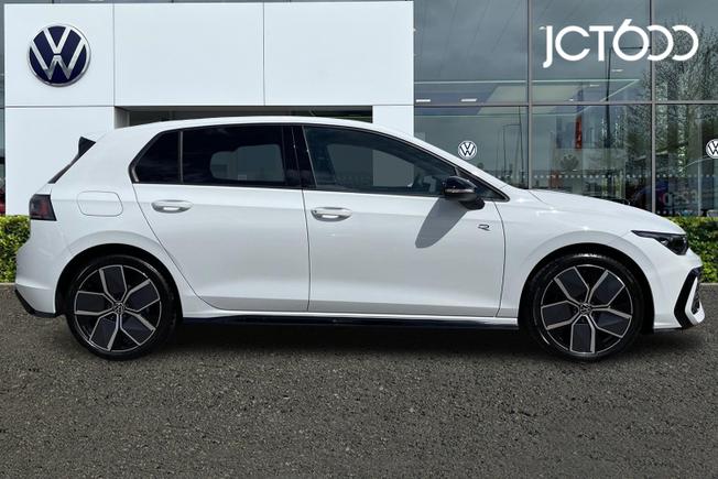 VOLKSWAGEN Golf Photo 4