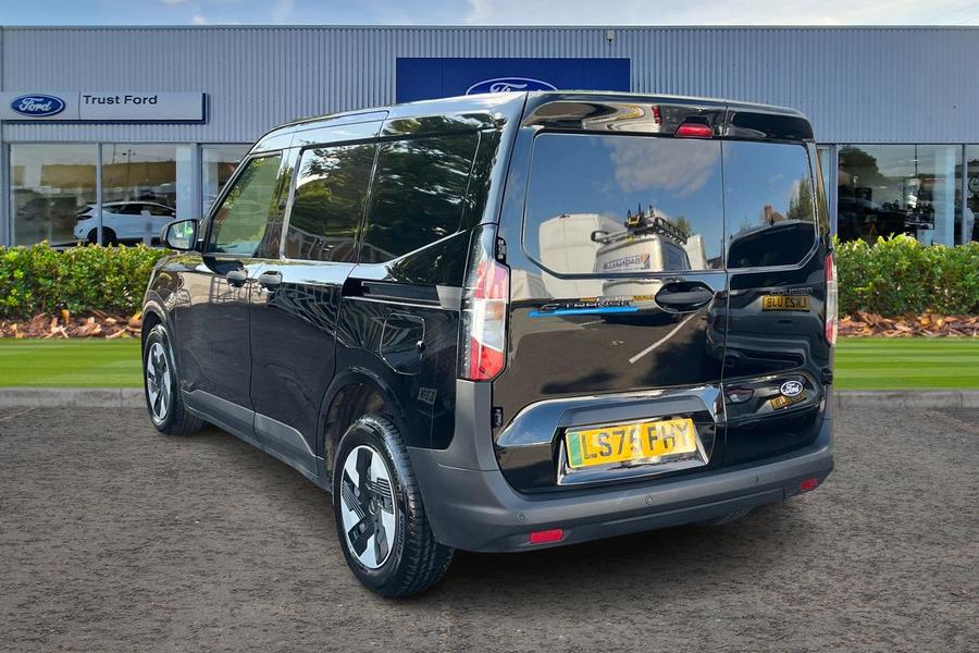 Ford E-Transit Courier Photo autoimg-17c20a3be218b48bd687b65b43d6c119641c8cbe.jpg