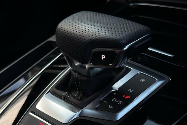 AUDI Q5 Photo 23