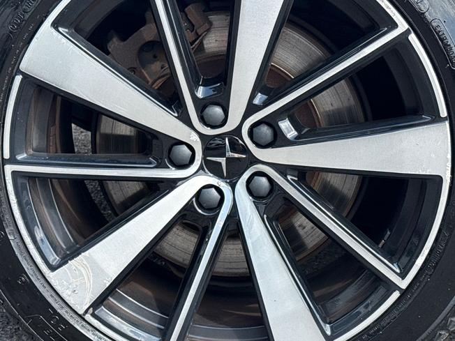 POLESTAR Polestar 2 Photo 24