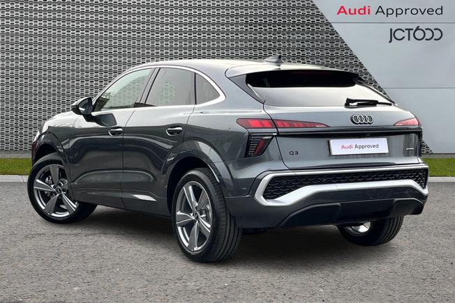 Audi Q3 Photo 3