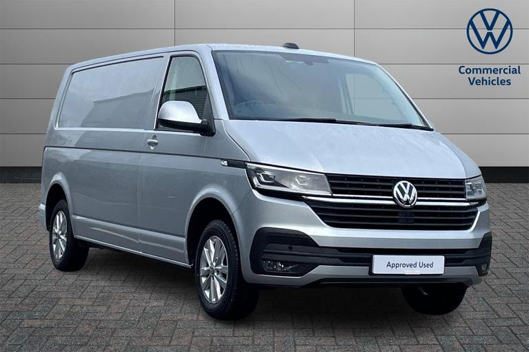 Used 2023 VOLKSWAGEN Transporter 2.0 TDI T28 Highline Panel Van 5dr Diesel DSG FWD LWB Euro 6 (s/s) (150 ps) Silver at JCT600