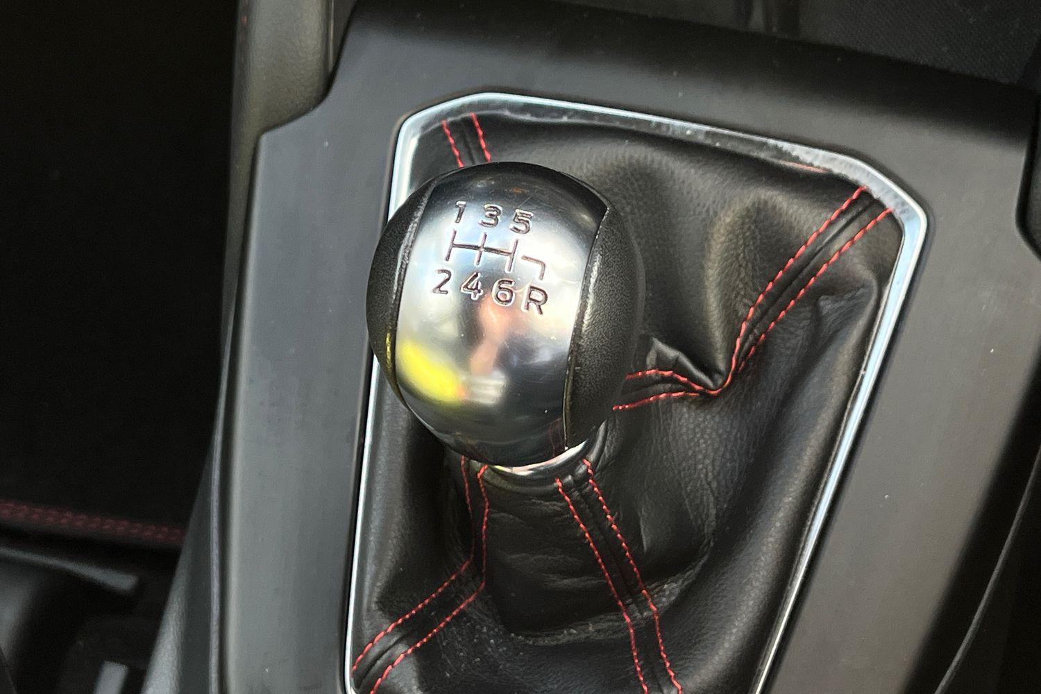 Ford FOCUS Photo 35