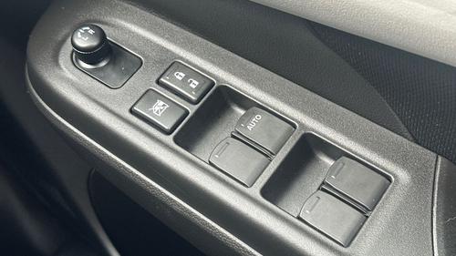 Suzuki Swift Photo autoimg-17d3ab841d287423c30ea0dabee7bdc07b0b64f5.jpg