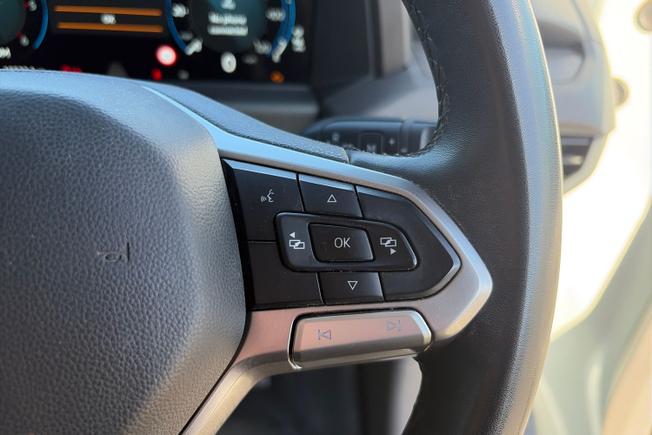 VOLKSWAGEN Transporter Photo 17