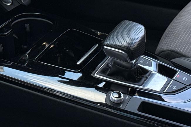 Audi A4 Avant Photo 45