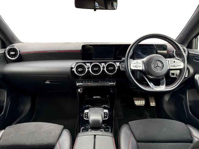 MERCEDES-BENZ A Class Photo 10