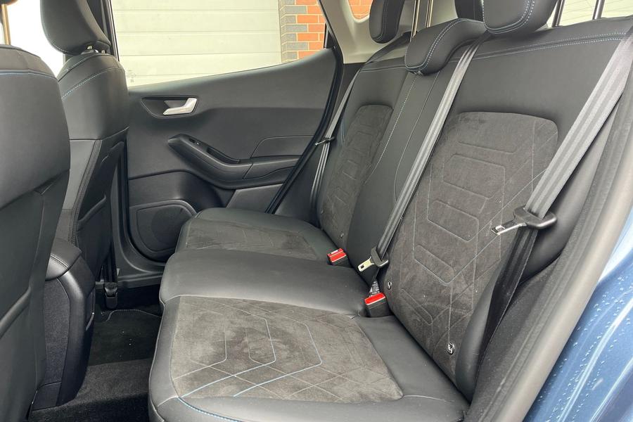 Ford FIESTA Photo autoimg-17da91457dbc0b3930cf2d6e4e2a333be03e046b.jpg
