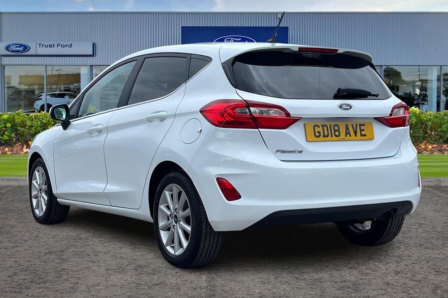 Ford Fiesta Photo autoimg-17daf1016e529d255ef82dcbe6bfc1c477cc42dc.jpg