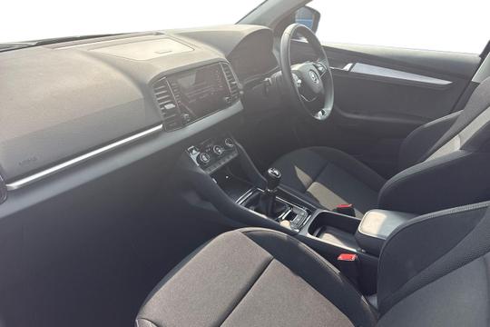 Skoda Karoq Photo autoimg-17dd306cc3bff7e4d92ff1e3de1e2098bcdf1216.jpg