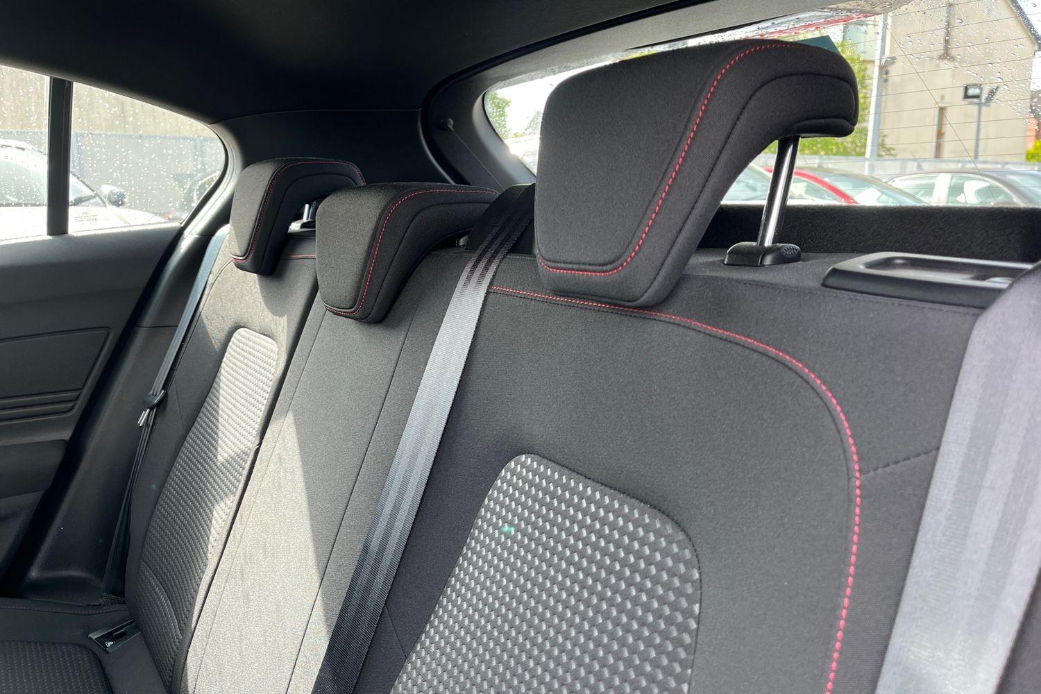 Ford FOCUS Photo 19