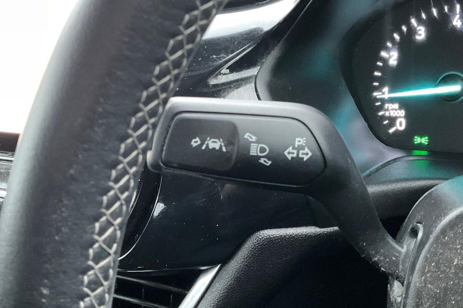 Ford FIESTA Photo autoimg-17dff58b1b6128019dfeb27e46ba73b8cb1d4008.jpg