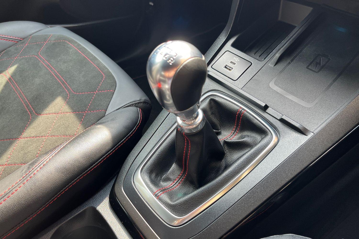 Ford PUMA Photo 32