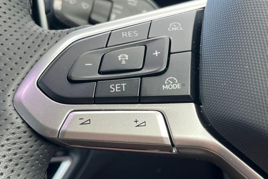 Volkswagen Tiguan Photo autoimg-17e03e5c673216b6262757a6a427596ce081e66d.jpg