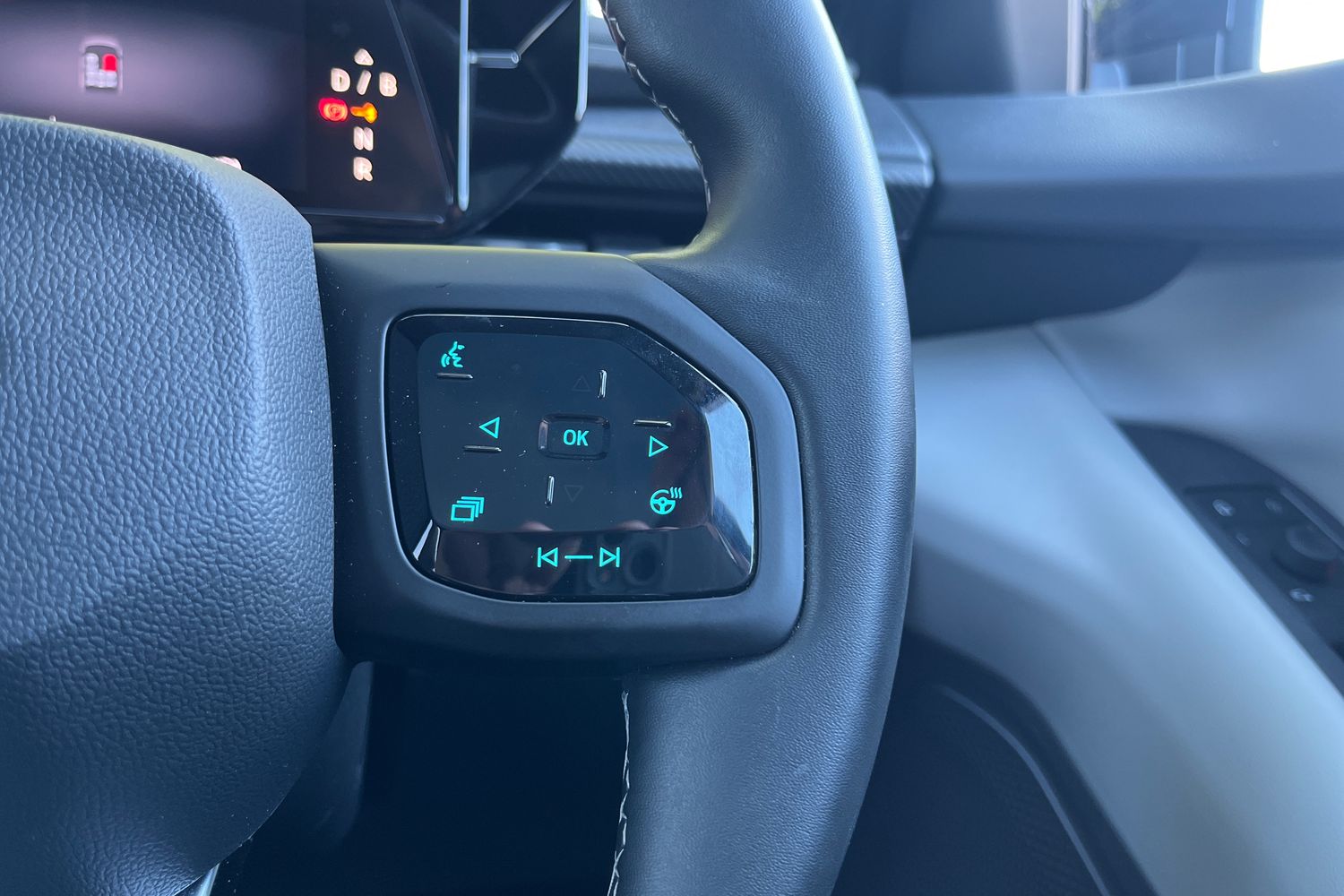 Ford Explorer Photo 33