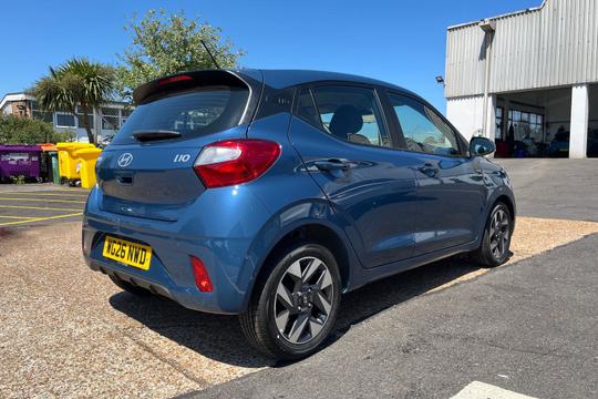 Hyundai i10 Photo autoimg-17e32c56fc25726898837dfe3de517633f554cd7.jpg