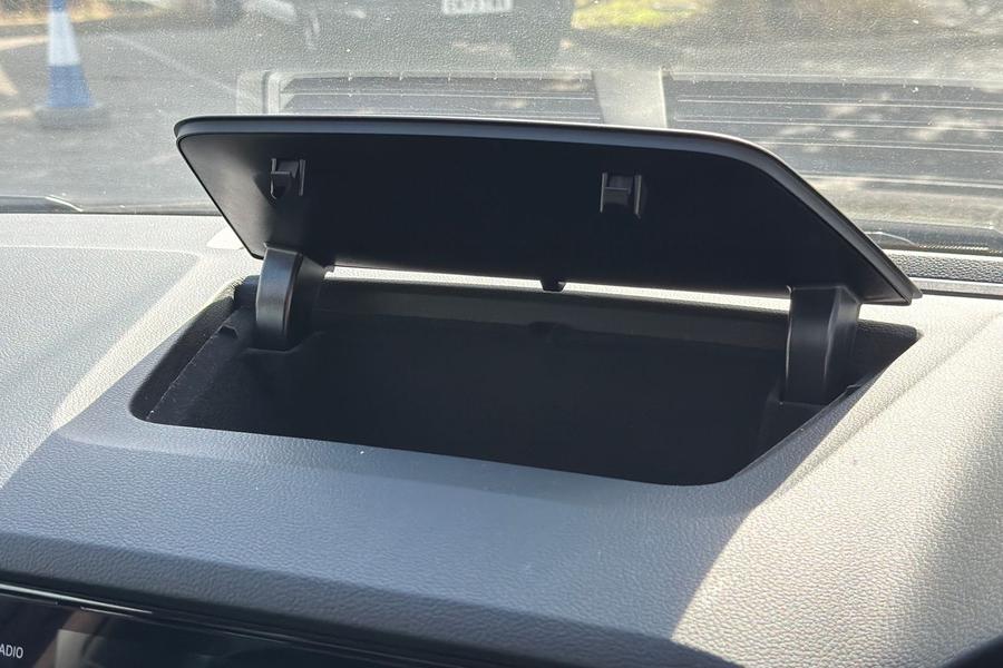 Skoda KAROQ Photo autoimg-17e3866ad5a7e68bec35d74d0373c9101abb604f.jpg