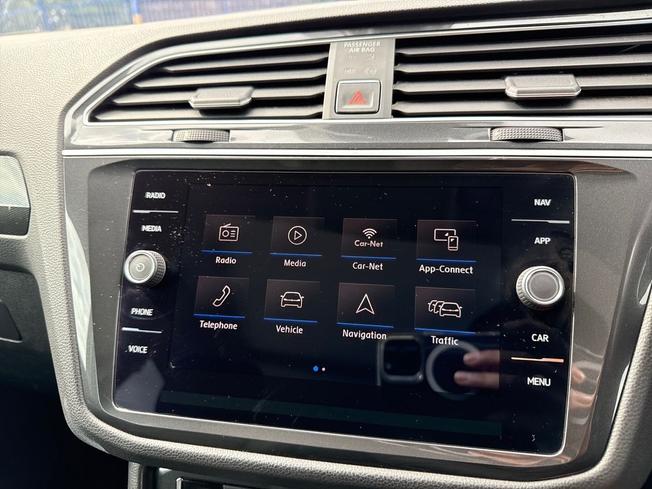 Volkswagen Tiguan Photo 13
