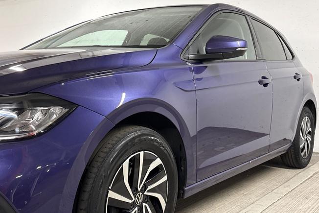 VOLKSWAGEN Polo Photo 40
