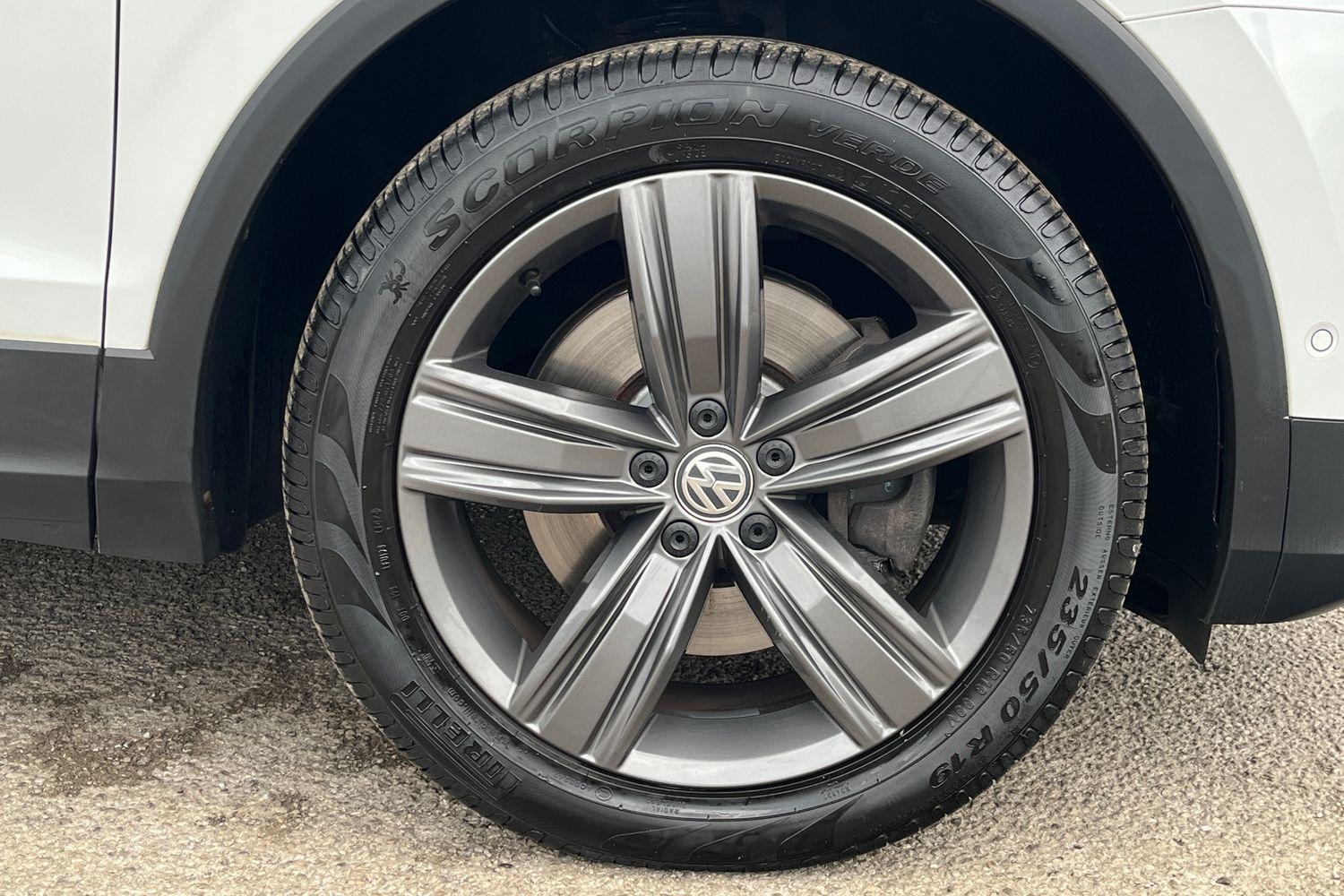 Volkswagen Tiguan Photo 7